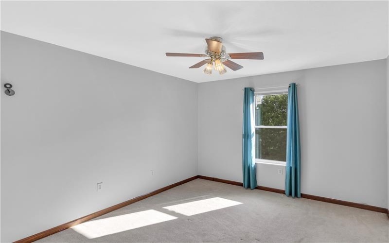420 Lexington Drive, Greensburg, 15601, 4 Bedrooms Bedrooms, 11 Rooms Rooms,2.1 BathroomsBathrooms,Residential,For Sale,Lexington Drive,1761433