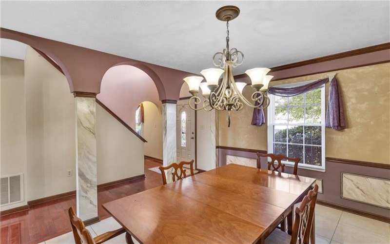 420 Lexington Drive, Greensburg, 15601, 4 Bedrooms Bedrooms, 11 Rooms Rooms,2.1 BathroomsBathrooms,Residential,For Sale,Lexington Drive,1761433