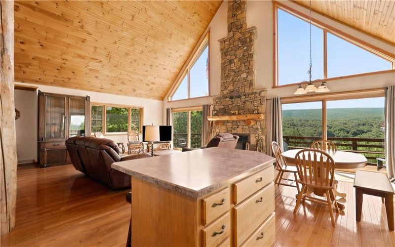 217 Lower Tabernacle Rd, Jones Mills, 15646, 5 Bedrooms Bedrooms, ,5 BathroomsBathrooms,Residential,For Sale,Lower Tabernacle Rd,1761474