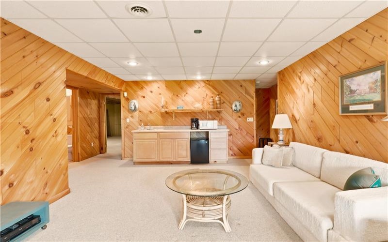 217 Lower Tabernacle Rd, Jones Mills, 15646, 5 Bedrooms Bedrooms, ,5 BathroomsBathrooms,Residential,For Sale,Lower Tabernacle Rd,1761474