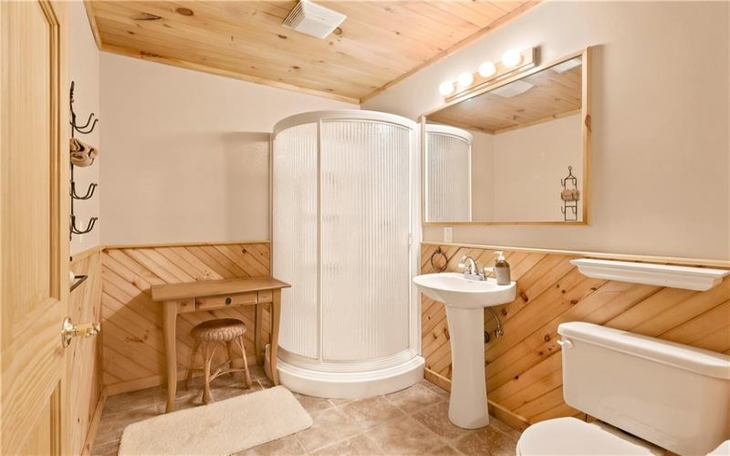 217 Lower Tabernacle Rd, Jones Mills, 15646, 5 Bedrooms Bedrooms, ,5 BathroomsBathrooms,Residential,For Sale,Lower Tabernacle Rd,1761474