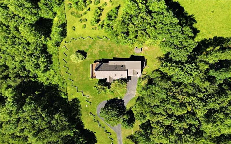 217 Lower Tabernacle Rd, Jones Mills, 15646, 5 Bedrooms Bedrooms, ,5 BathroomsBathrooms,Residential,For Sale,Lower Tabernacle Rd,1761474