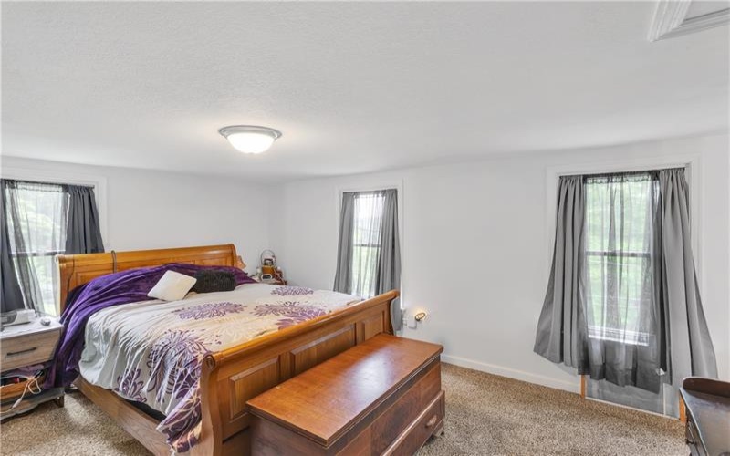 31 Penn, MANOR, 15665, 4 Bedrooms Bedrooms, 8 Rooms Rooms,2 BathroomsBathrooms,Residential,For Sale,Penn,1761515