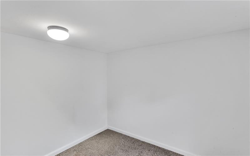 31 Penn, MANOR, 15665, 4 Bedrooms Bedrooms, 8 Rooms Rooms,2 BathroomsBathrooms,Residential,For Sale,Penn,1761515