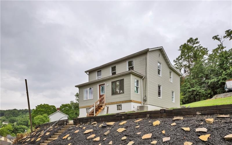31 Penn, MANOR, 15665, 4 Bedrooms Bedrooms, 8 Rooms Rooms,2 BathroomsBathrooms,Residential,For Sale,Penn,1761515