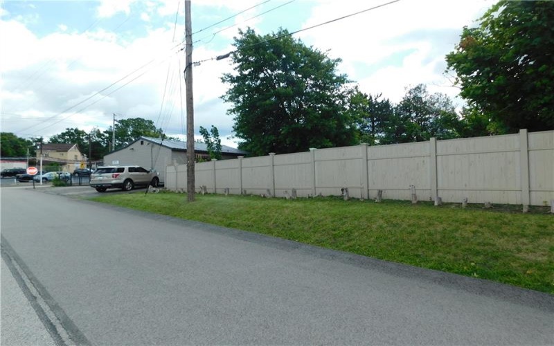 294 Fayette Street, Uniontown, 15401, ,Commercial-industrial-business,For Sale,Fayette Street,1761553