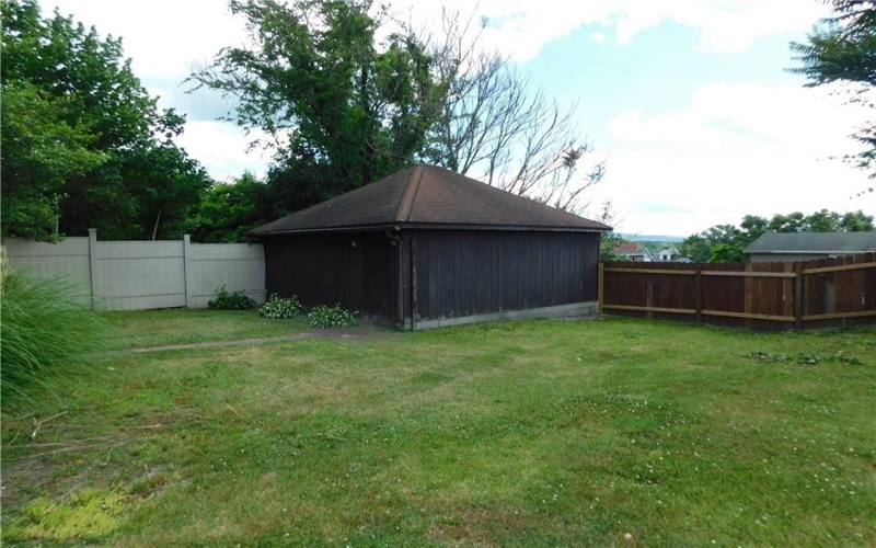 294 Fayette Street, Uniontown, 15401, ,Commercial-industrial-business,For Sale,Fayette Street,1761553