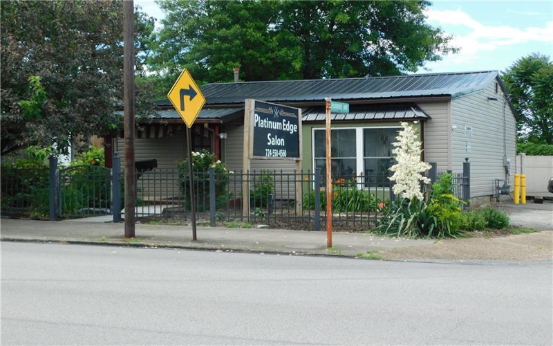 294 Fayette Street, Uniontown, 15401, ,Commercial-industrial-business,For Sale,Fayette Street,1761553