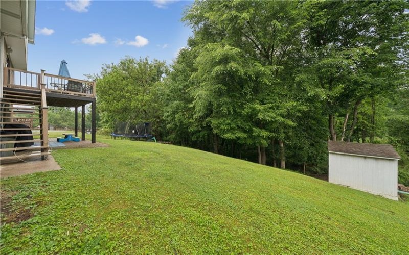 4067 Briarwood Dr, Jeannette, 15644, 4 Bedrooms Bedrooms, 10 Rooms Rooms,3.1 BathroomsBathrooms,Residential,For Sale,Briarwood Dr,1761134