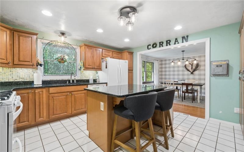 4067 Briarwood Dr, Jeannette, 15644, 4 Bedrooms Bedrooms, 10 Rooms Rooms,3.1 BathroomsBathrooms,Residential,For Sale,Briarwood Dr,1761134