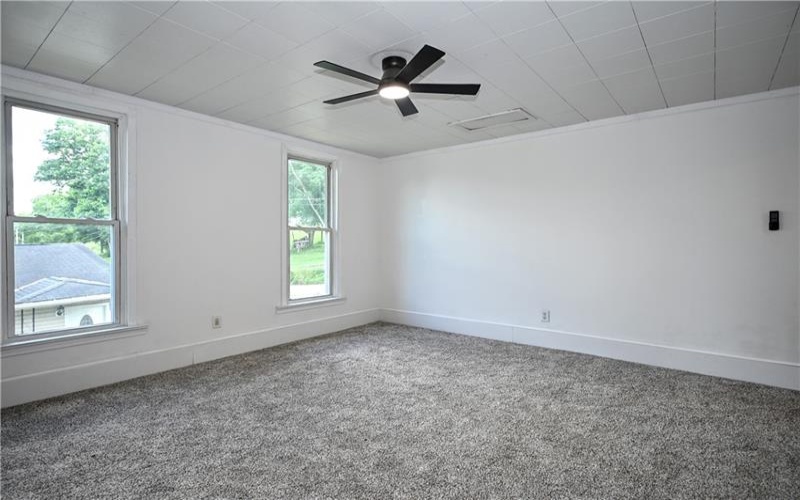 42 Kennedy Rd, New Eagle, 15067, 3 Bedrooms Bedrooms, 9 Rooms Rooms,2 BathroomsBathrooms,Residential,For Sale,Kennedy Rd,1761485