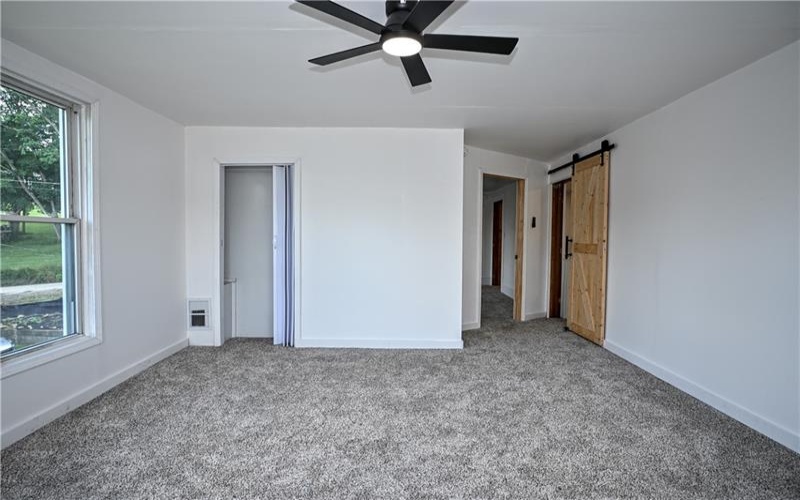 42 Kennedy Rd, New Eagle, 15067, 3 Bedrooms Bedrooms, 9 Rooms Rooms,2 BathroomsBathrooms,Residential,For Sale,Kennedy Rd,1761485