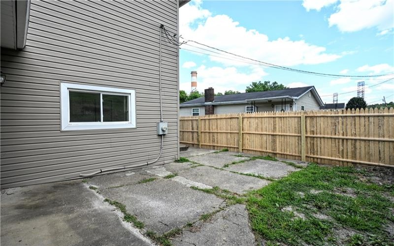 42 Kennedy Rd, New Eagle, 15067, 3 Bedrooms Bedrooms, 9 Rooms Rooms,2 BathroomsBathrooms,Residential,For Sale,Kennedy Rd,1761485