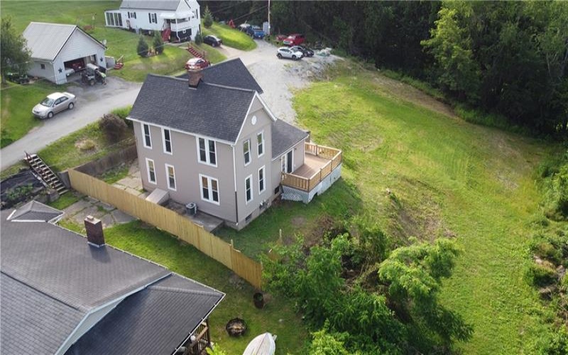 42 Kennedy Rd, New Eagle, 15067, 3 Bedrooms Bedrooms, 9 Rooms Rooms,2 BathroomsBathrooms,Residential,For Sale,Kennedy Rd,1761485