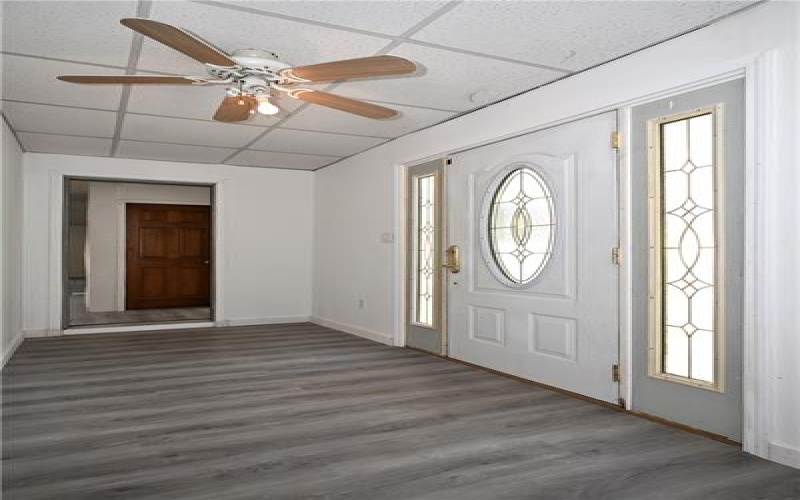 42 Kennedy Rd, New Eagle, 15067, 3 Bedrooms Bedrooms, 9 Rooms Rooms,2 BathroomsBathrooms,Residential,For Sale,Kennedy Rd,1761485