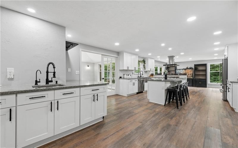 4019 Mayflower Ct, Murrysville, 15668, 5 Bedrooms Bedrooms, 14 Rooms Rooms,3.1 BathroomsBathrooms,Residential,For Sale,Mayflower Ct,1761541