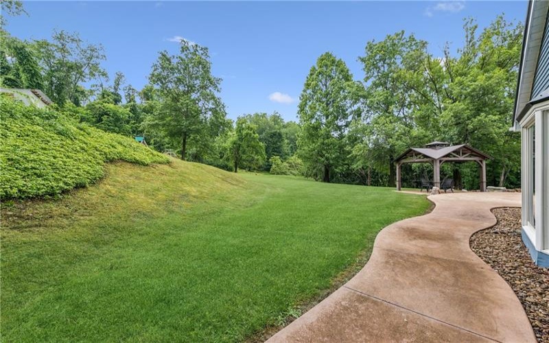 4019 Mayflower Ct, Murrysville, 15668, 5 Bedrooms Bedrooms, 14 Rooms Rooms,3.1 BathroomsBathrooms,Residential,For Sale,Mayflower Ct,1761541