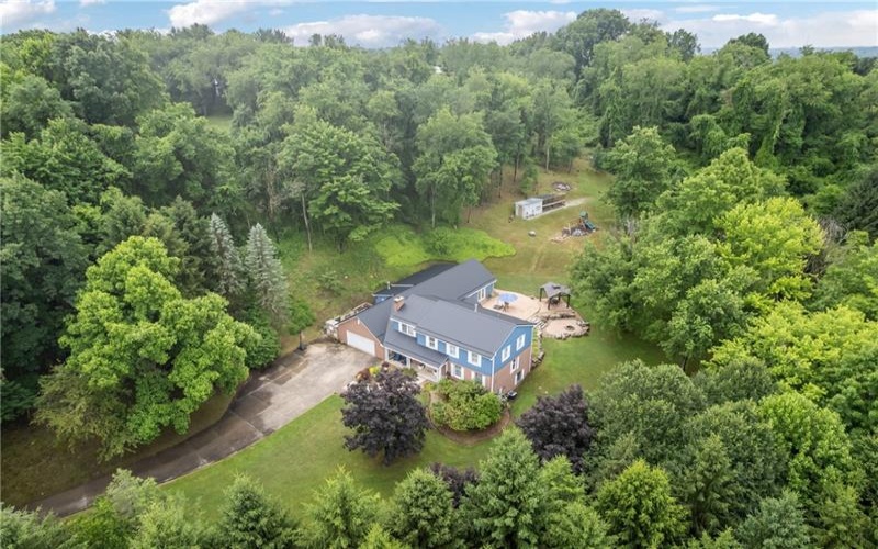 4019 Mayflower Ct, Murrysville, 15668, 5 Bedrooms Bedrooms, 14 Rooms Rooms,3.1 BathroomsBathrooms,Residential,For Sale,Mayflower Ct,1761541