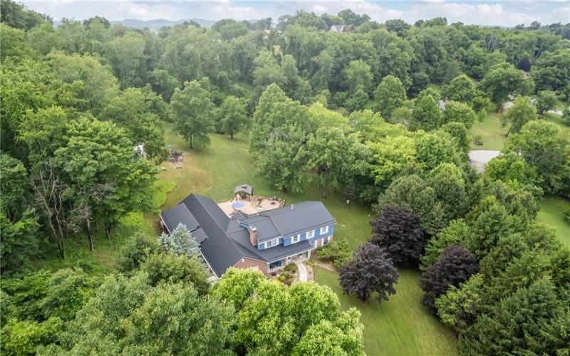 4019 Mayflower Ct, Murrysville, 15668, 5 Bedrooms Bedrooms, 14 Rooms Rooms,3.1 BathroomsBathrooms,Residential,For Sale,Mayflower Ct,1761541