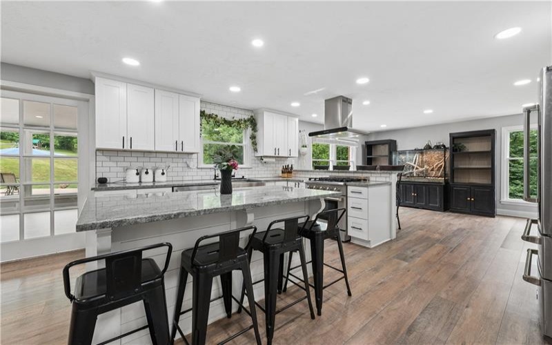 4019 Mayflower Ct, Murrysville, 15668, 5 Bedrooms Bedrooms, 14 Rooms Rooms,3.1 BathroomsBathrooms,Residential,For Sale,Mayflower Ct,1761541