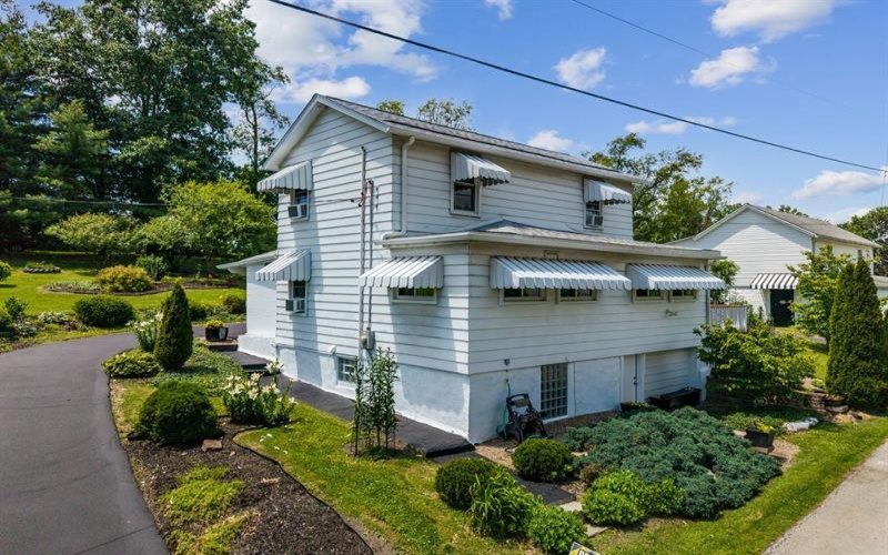 105 Dutchtown ROAD, Herminie, 15637, 2 Bedrooms Bedrooms, ,1 BathroomBathrooms,Residential,For Sale,Dutchtown,1761694
