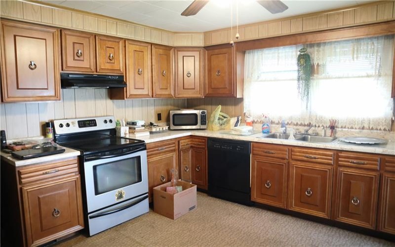 3346 3rd St, Grindstone, 15442, 2 Bedrooms Bedrooms, 7 Rooms Rooms,1 BathroomBathrooms,Residential,For Sale,3rd St,1761700
