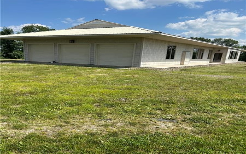 1004 Old Ridge Rd, Avella, 15312, 3 Bedrooms Bedrooms, 6 Rooms Rooms,2 BathroomsBathrooms,Residential,For Sale,Old Ridge Rd,1761353