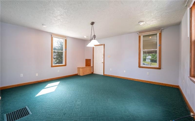 407 5th Ave, Derry, 15627, 2 Bedrooms Bedrooms, ,1 BathroomBathrooms,Residential,For Sale,5th Ave,1761354