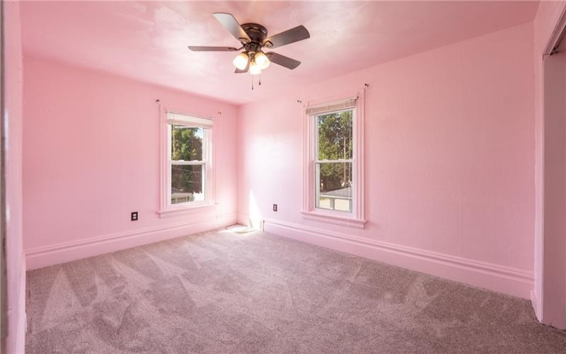407 5th Ave, Derry, 15627, 2 Bedrooms Bedrooms, ,1 BathroomBathrooms,Residential,For Sale,5th Ave,1761354
