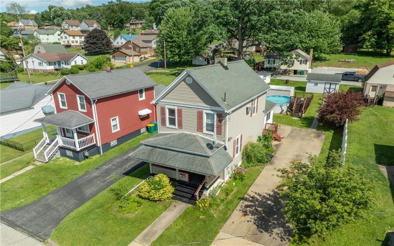 407 5th Ave, Derry, 15627, 2 Bedrooms Bedrooms, ,1 BathroomBathrooms,Residential,For Sale,5th Ave,1761354