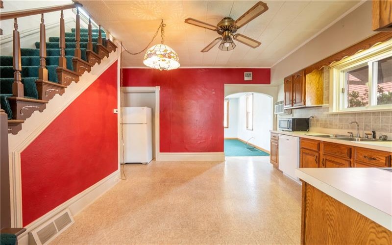 407 5th Ave, Derry, 15627, 2 Bedrooms Bedrooms, ,1 BathroomBathrooms,Residential,For Sale,5th Ave,1761354