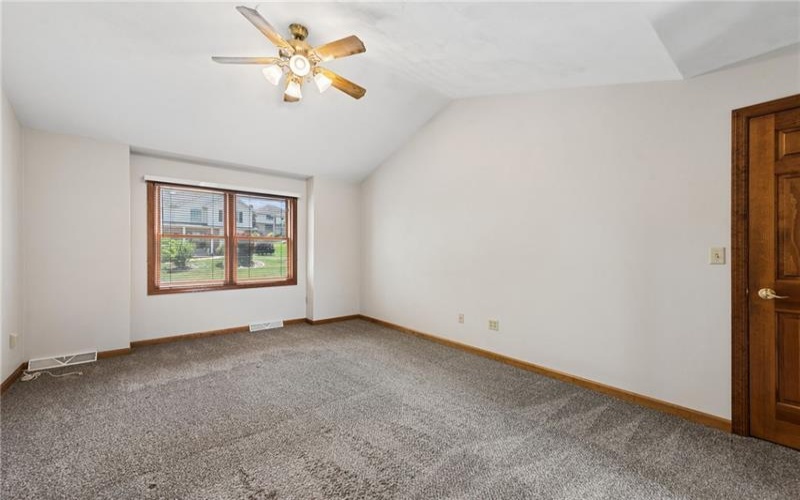9331 Pembroke Cir, North Huntingdon, 15642, 4 Bedrooms Bedrooms, 12 Rooms Rooms,3.1 BathroomsBathrooms,Residential,For Sale,Pembroke Cir,1761440