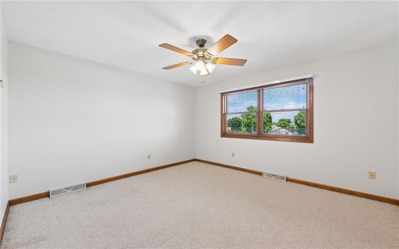 9331 Pembroke Cir, North Huntingdon, 15642, 4 Bedrooms Bedrooms, 12 Rooms Rooms,3.1 BathroomsBathrooms,Residential,For Sale,Pembroke Cir,1761440
