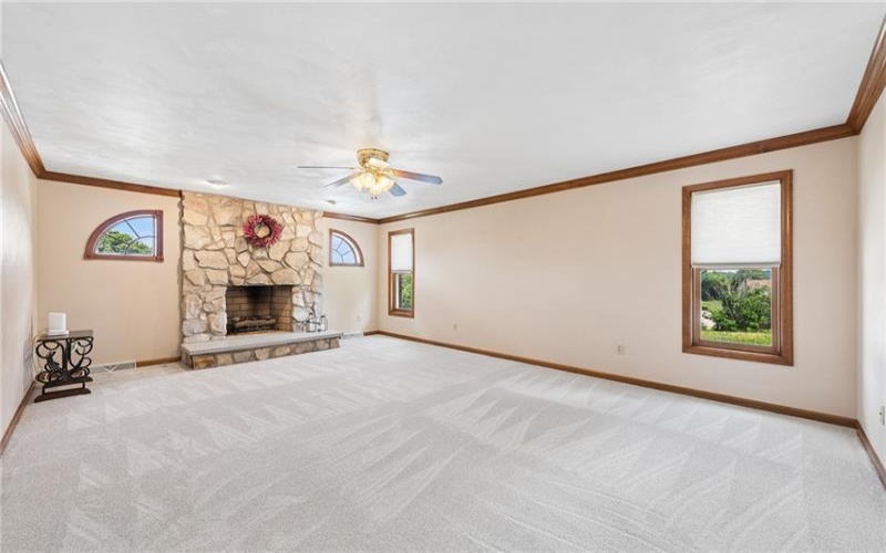9331 Pembroke Cir, North Huntingdon, 15642, 4 Bedrooms Bedrooms, 12 Rooms Rooms,3.1 BathroomsBathrooms,Residential,For Sale,Pembroke Cir,1761440