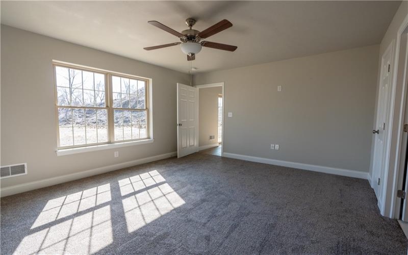 740 Sandstone Way, Rostraver Twp, 15012, 3 Bedrooms Bedrooms, 8 Rooms Rooms,2.1 BathroomsBathrooms,Residential,For Sale,Sandstone Way,1761588