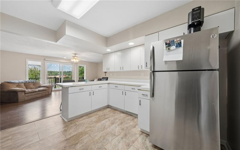 275 Huntingdon Ave, Irwin, 15642, 2 Bedrooms Bedrooms, ,2.2 BathroomsBathrooms,Residential,For Sale,Huntingdon Ave,1761623