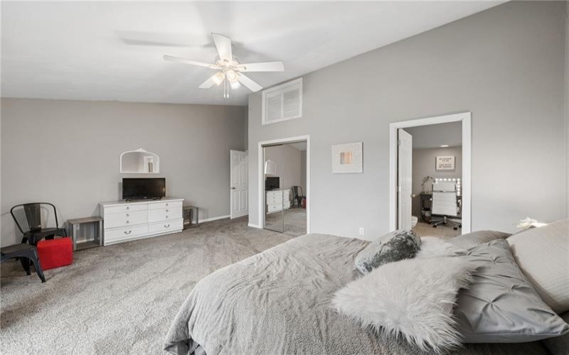 275 Huntingdon Ave, Irwin, 15642, 2 Bedrooms Bedrooms, ,2.2 BathroomsBathrooms,Residential,For Sale,Huntingdon Ave,1761623