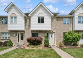 275 Huntingdon Ave, Irwin, 15642, 2 Bedrooms Bedrooms, ,2.2 BathroomsBathrooms,Residential,For Sale,Huntingdon Ave,1761623 275 Huntingdon Ave, Irwin, 15642, 2 Bedrooms Bedrooms, ,2.2 BathroomsBathrooms,Residential,For Sale,Huntingdon Ave,1761623