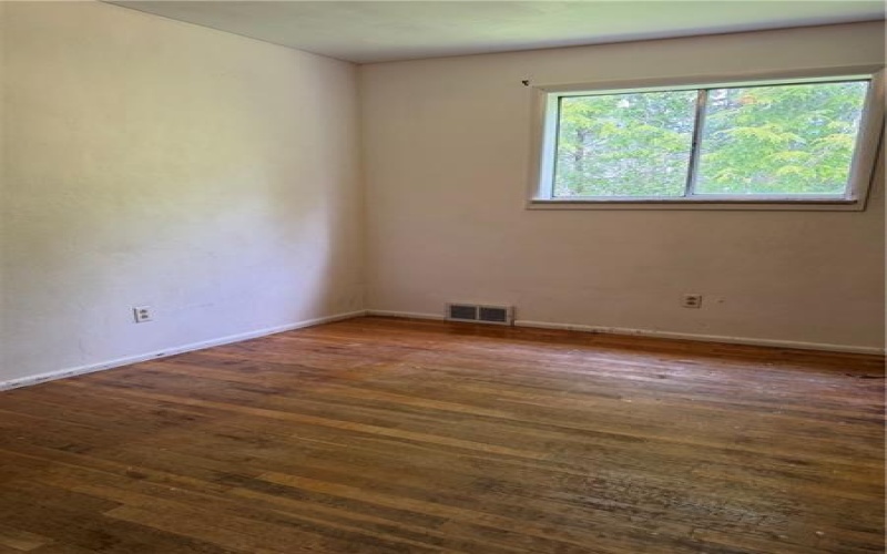 109 Gahela St, Belle Vernon, 15012, 4 Bedrooms Bedrooms, 7 Rooms Rooms,1.1 BathroomsBathrooms,Residential,For Sale,Gahela St,1761626