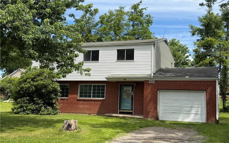 109 Gahela St, Belle Vernon, 15012, 4 Bedrooms Bedrooms, 7 Rooms Rooms,1.1 BathroomsBathrooms,Residential,For Sale,Gahela St,1761626