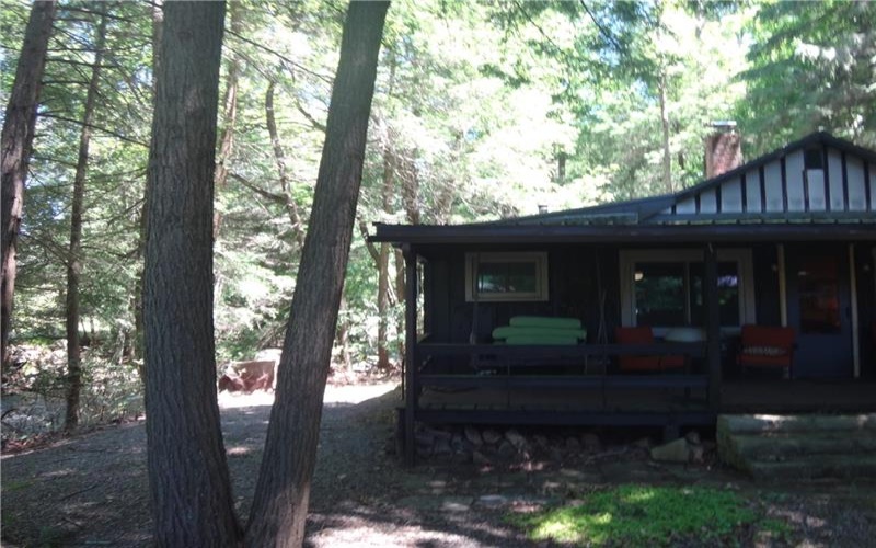 105 Chrisnell Road, Gibbon Glade, 15440, 2 Bedrooms Bedrooms, ,1 BathroomBathrooms,Residential,For Sale,Chrisnell Road,1761775