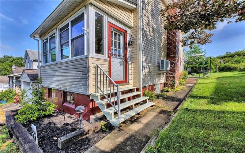 28 Tulip Street, Adamsburg, 15611, 2 Bedrooms Bedrooms, 6 Rooms Rooms,1 BathroomBathrooms,Residential,For Sale,Tulip Street,1761799