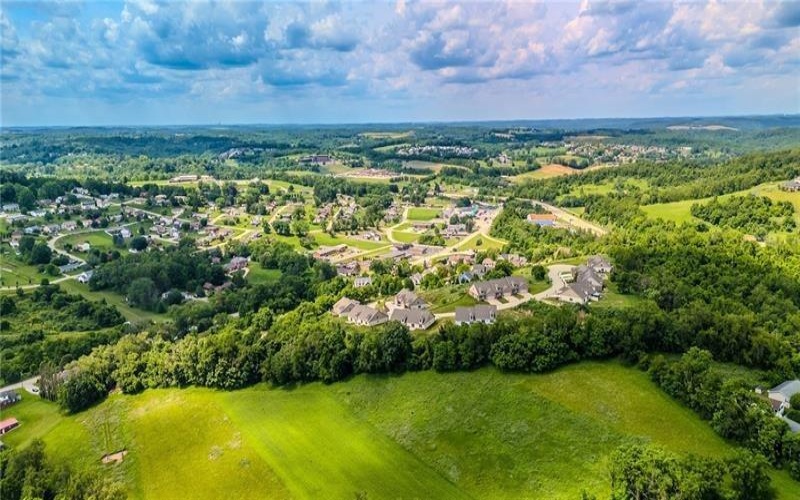 742 Sandstone Way, Rostraver Twp, 15012, 3 Bedrooms Bedrooms, 8 Rooms Rooms,2.1 BathroomsBathrooms,Residential,For Sale,Sandstone Way,1761830