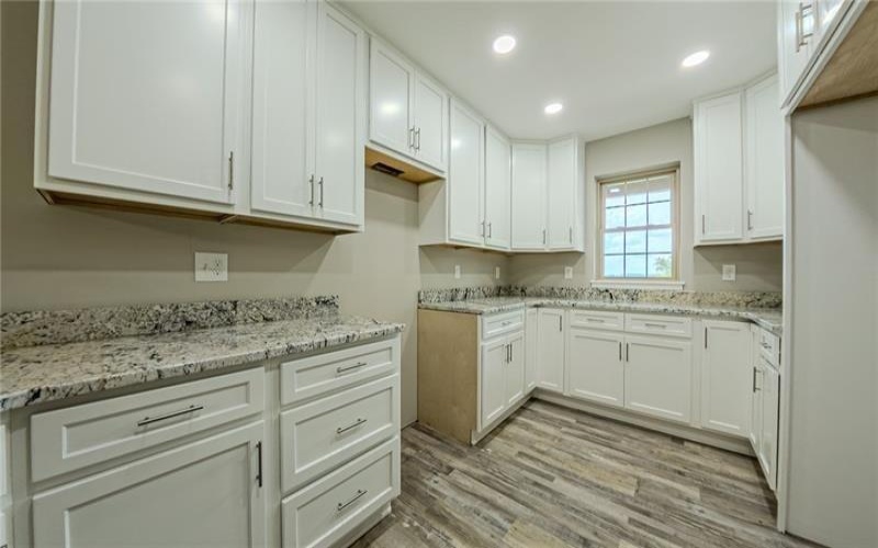 742 Sandstone Way, Rostraver Twp, 15012, 3 Bedrooms Bedrooms, 8 Rooms Rooms,2.1 BathroomsBathrooms,Residential,For Sale,Sandstone Way,1761830