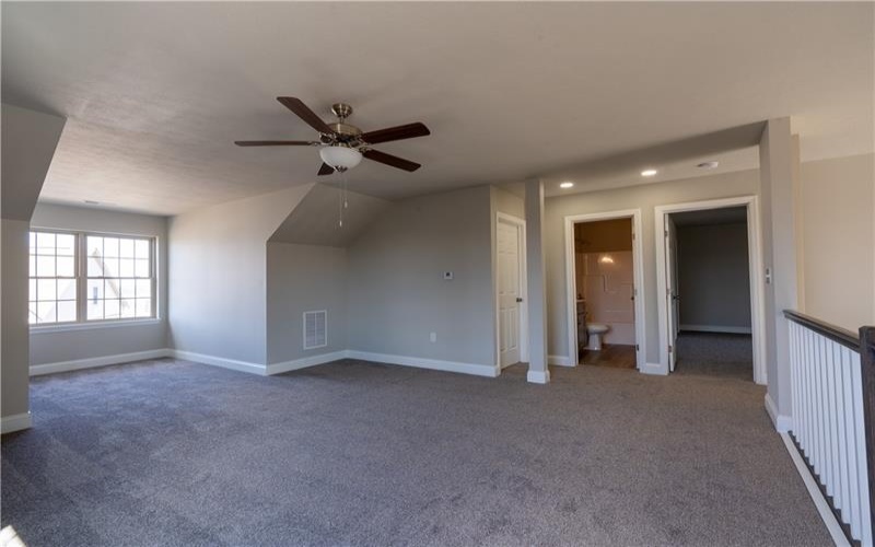 742 Sandstone Way, Rostraver Twp, 15012, 3 Bedrooms Bedrooms, 8 Rooms Rooms,2.1 BathroomsBathrooms,Residential,For Sale,Sandstone Way,1761830