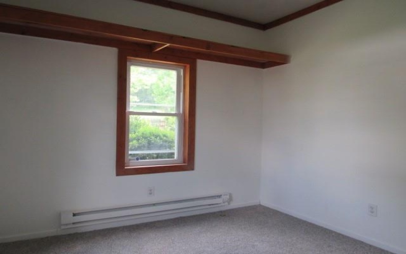 2060 Oakridge Drive, Salix, 15952, 4 Bedrooms Bedrooms, 7 Rooms Rooms,2 BathroomsBathrooms,Residential,For Sale,Oakridge Drive,1761854