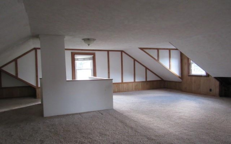 2060 Oakridge Drive, Salix, 15952, 4 Bedrooms Bedrooms, 7 Rooms Rooms,2 BathroomsBathrooms,Residential,For Sale,Oakridge Drive,1761854