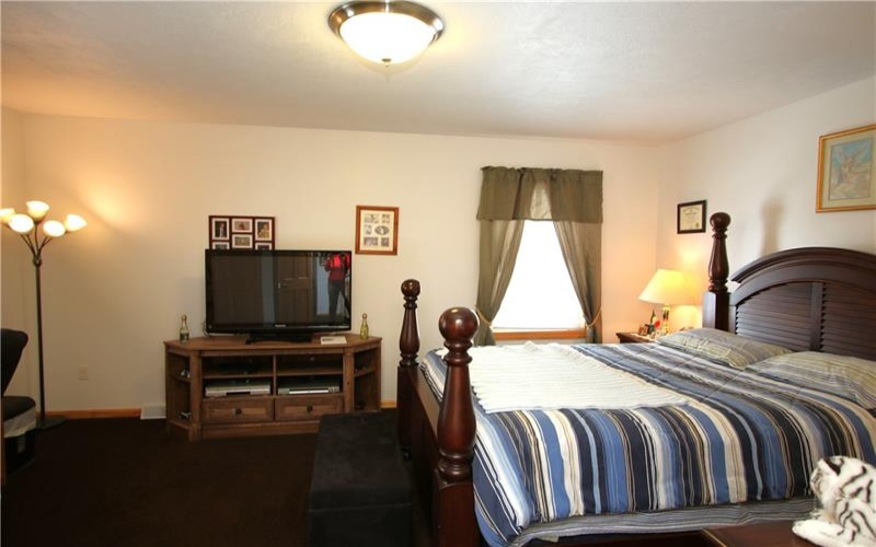 111 Brittany Drive, Dunlevy, 15432, 2 Bedrooms Bedrooms, 7 Rooms Rooms,1.1 BathroomsBathrooms,Residential,For Sale,Brittany Drive,1743331