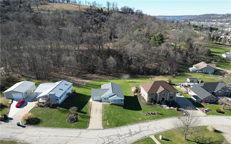 111 Brittany Drive, Dunlevy, 15432, 2 Bedrooms Bedrooms, 7 Rooms Rooms,1.1 BathroomsBathrooms,Residential,For Sale,Brittany Drive,1743331