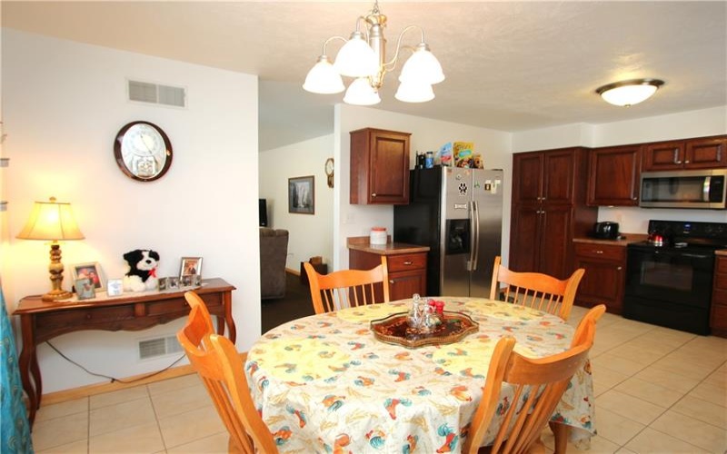 111 Brittany Drive, Dunlevy, 15432, 2 Bedrooms Bedrooms, 7 Rooms Rooms,1.1 BathroomsBathrooms,Residential,For Sale,Brittany Drive,1743331